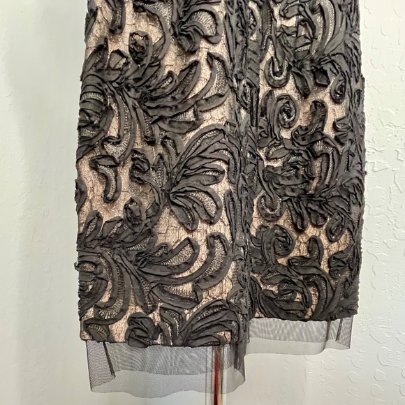 BCBGMaxAzria Black Floral Embroidered Illusion Sheath Dress Size 2 - Picture 11 of 12